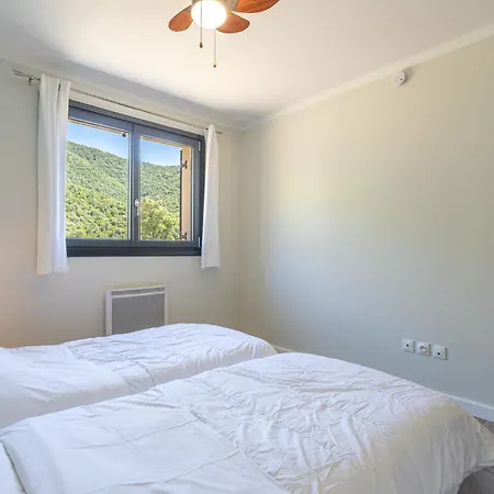 Maison Flocy By Interhome